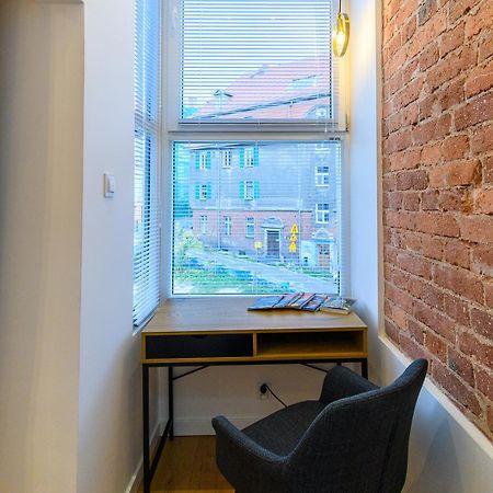 Apartament Pod Wieza 2 Валбжих Экстерьер фото